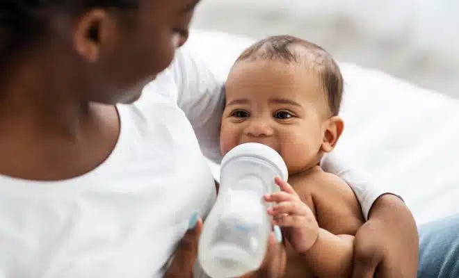 Comment choisir le lait adapté à votre bébé ?