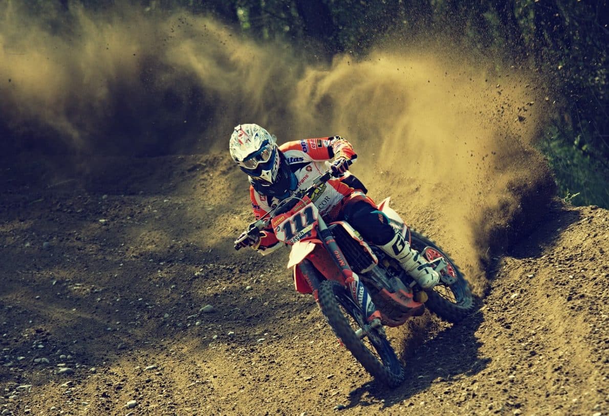 moto-cross